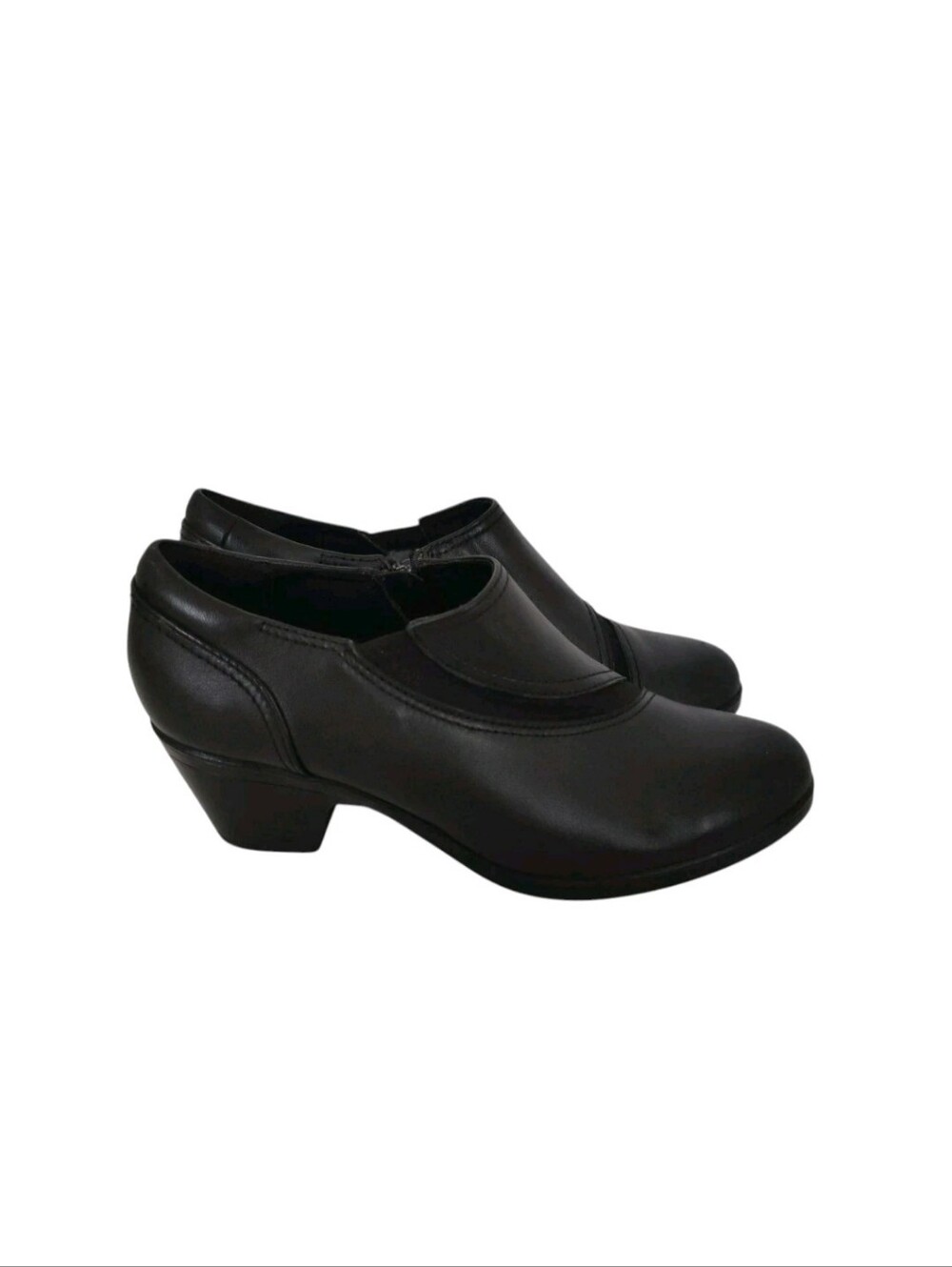 Clarks Collection Emily2 Dove Shooties Black Leather size 7.5 Shoes Side zip